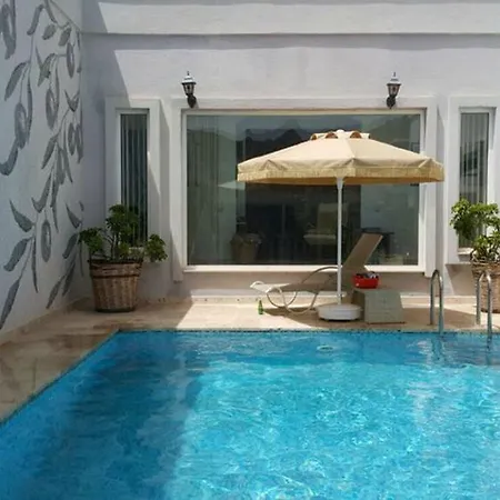 Villa Paris *