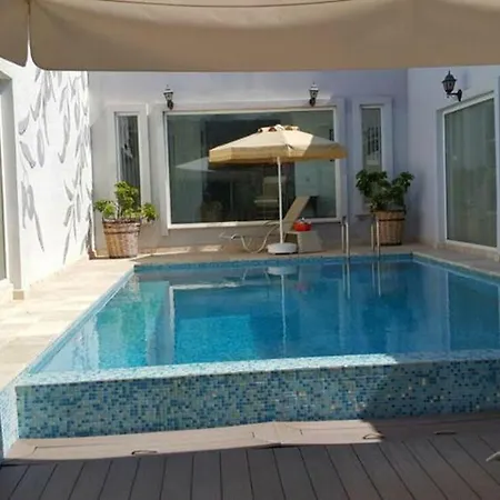 Paris Villa Gumusluk